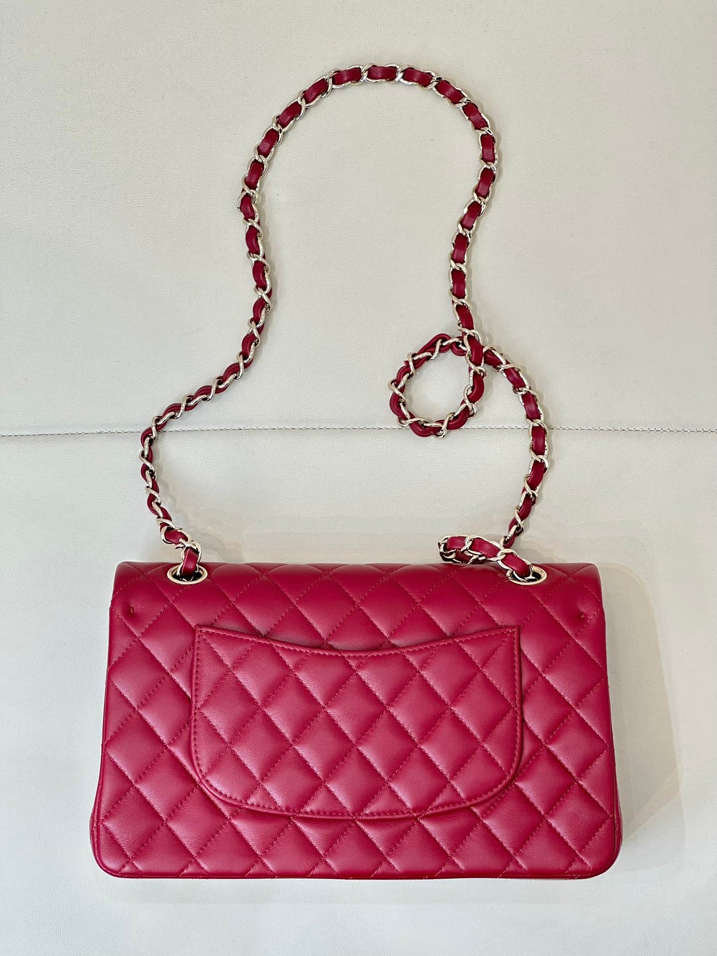 Chanel Medium CLASSIC HANDBAG Lambskin Gold-Tone Metal Burgundy TOP