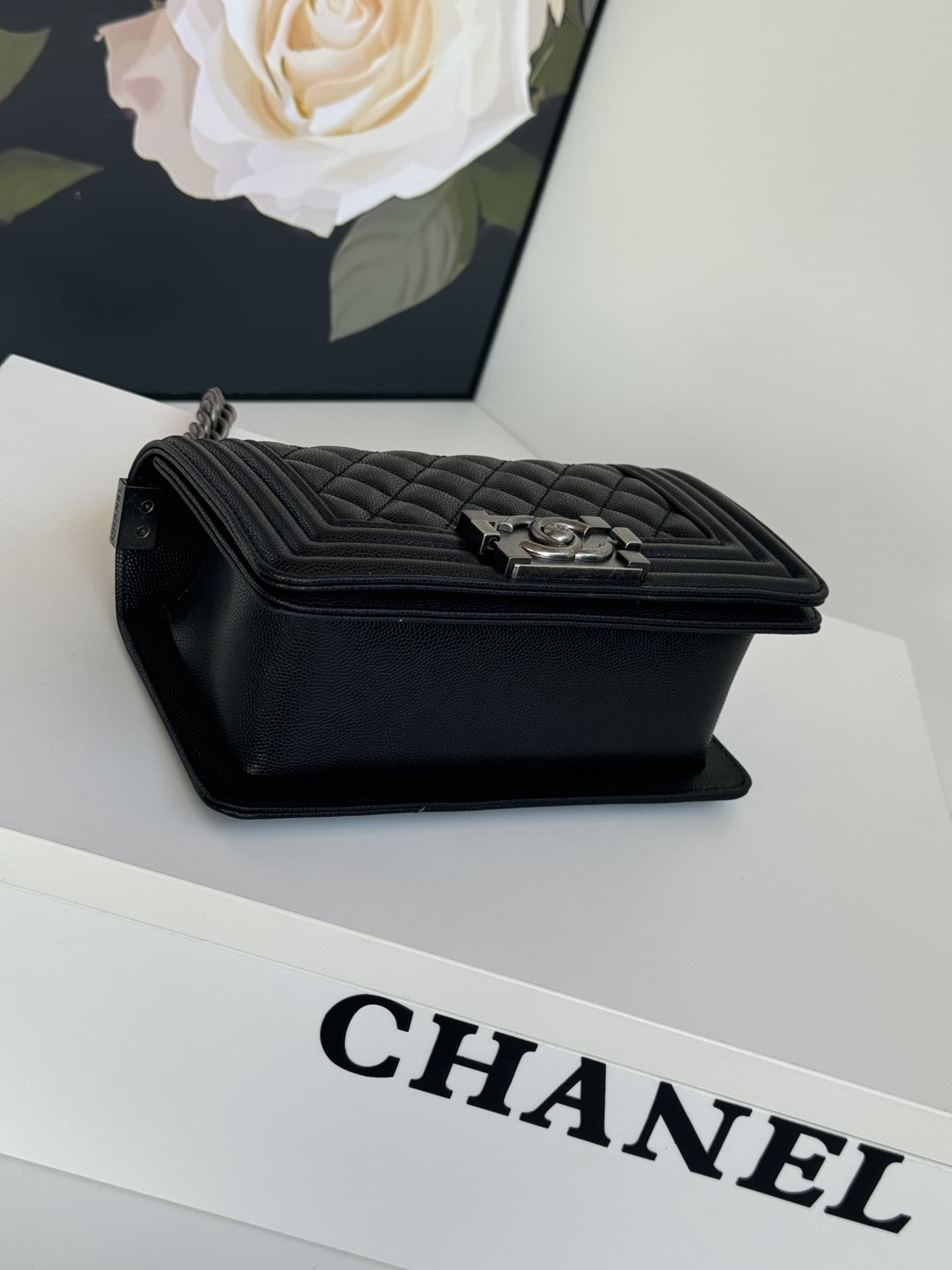 SMALL BOY Chanel HANDBAG Grained Calfskin Black Anti-Silver Metal High