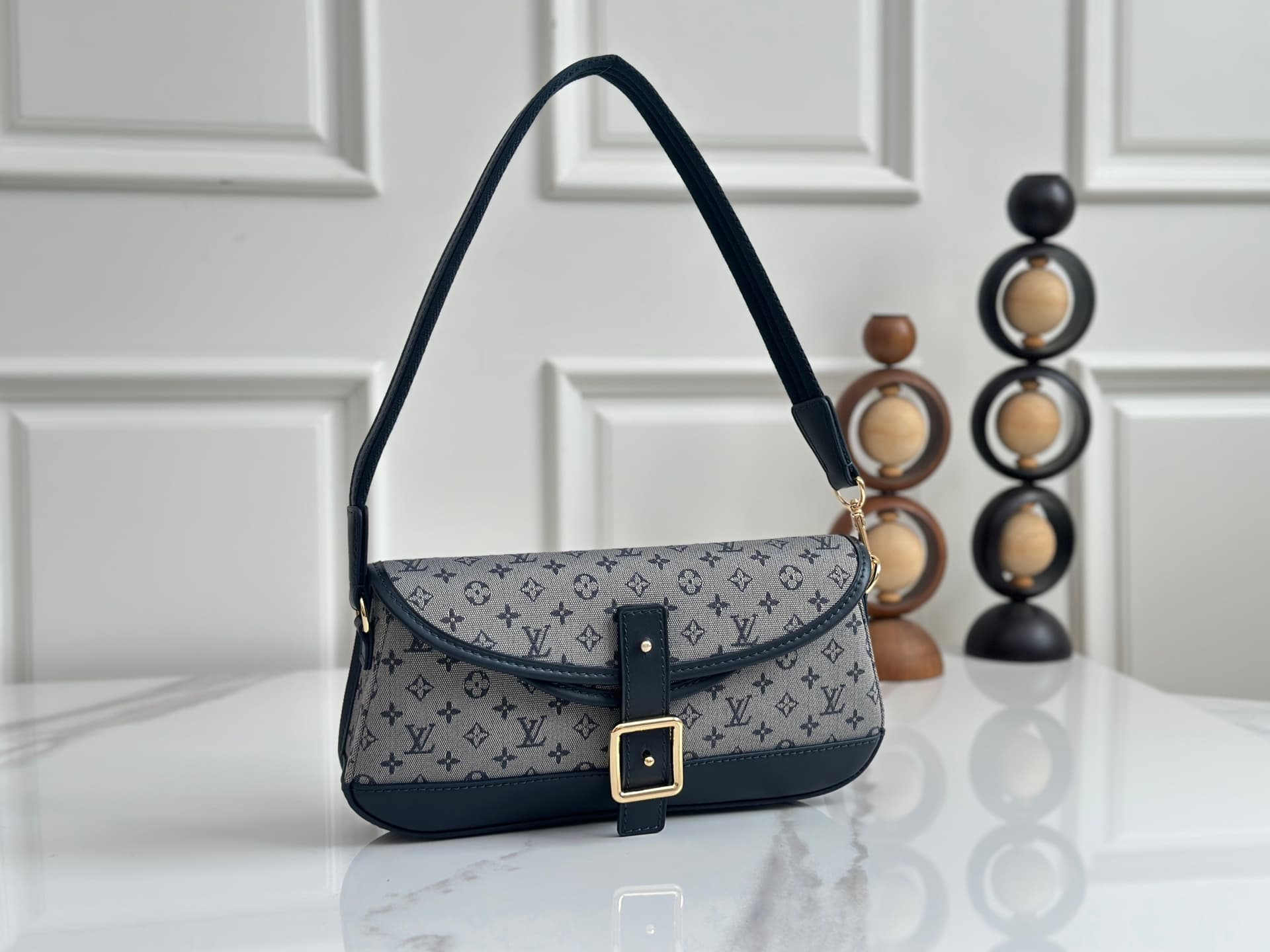 Louis Vuitton Mini Lin Marjorie shoulder bag Grey Blue Monogram M92690 High