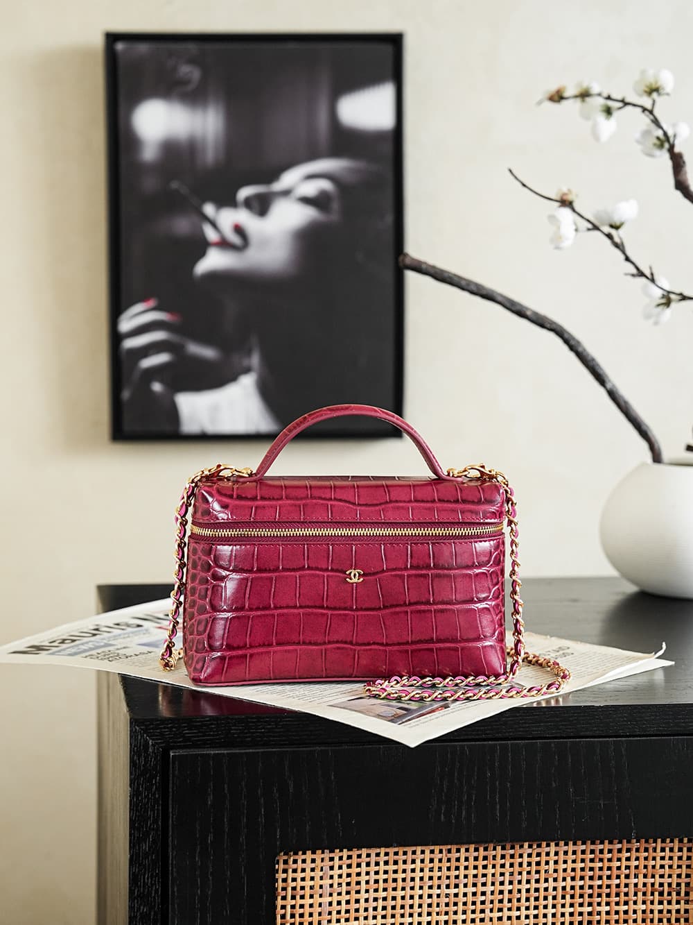 Chanel Small Vanity with chain Crocodile Embossed Calfskin& Gold-Tone Metal Burgundy AS5195 A