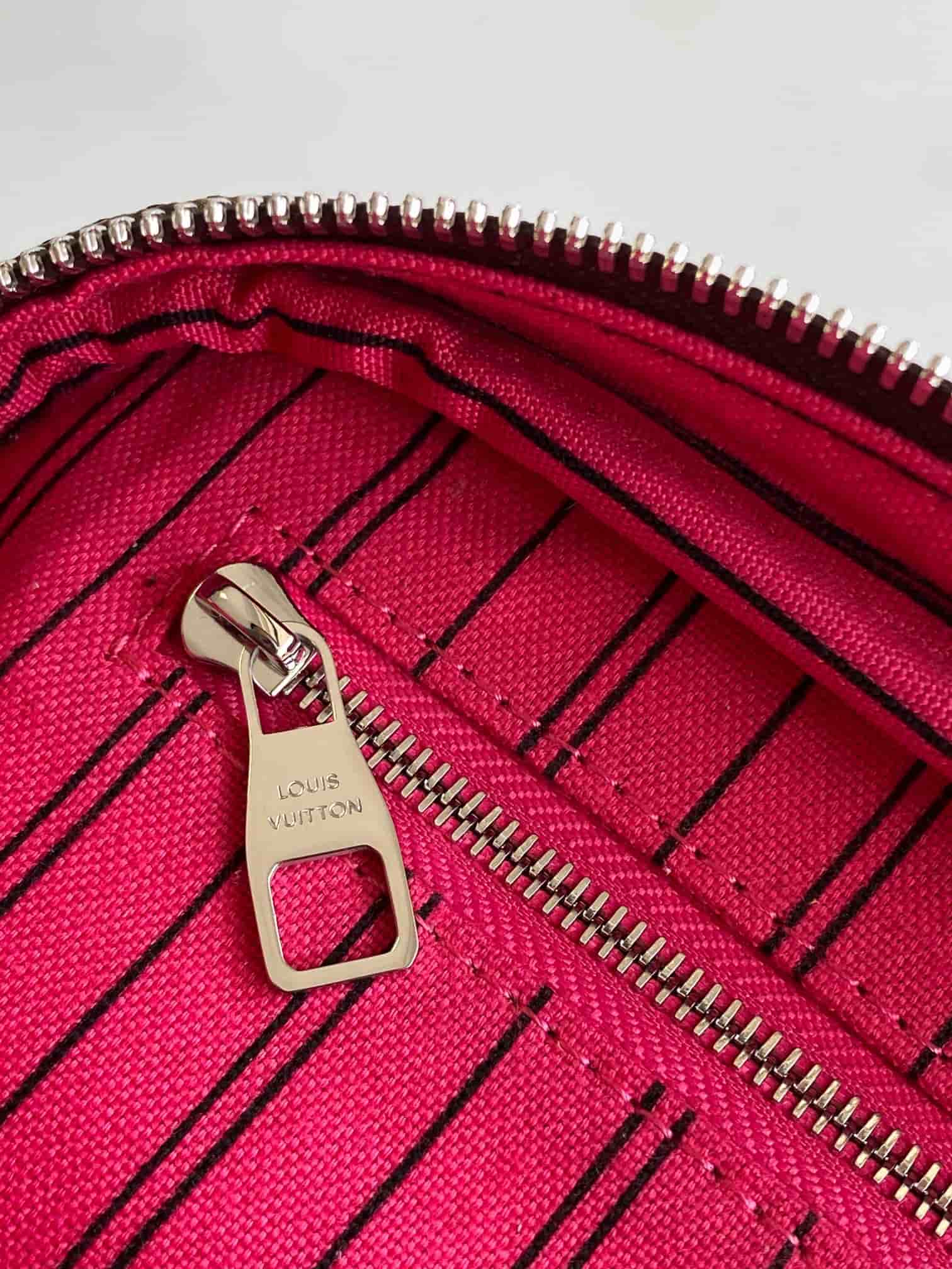 Louis Vuitton Dopp Kit Pondichery Pink Monogram Macassar coated canvas M12641 High