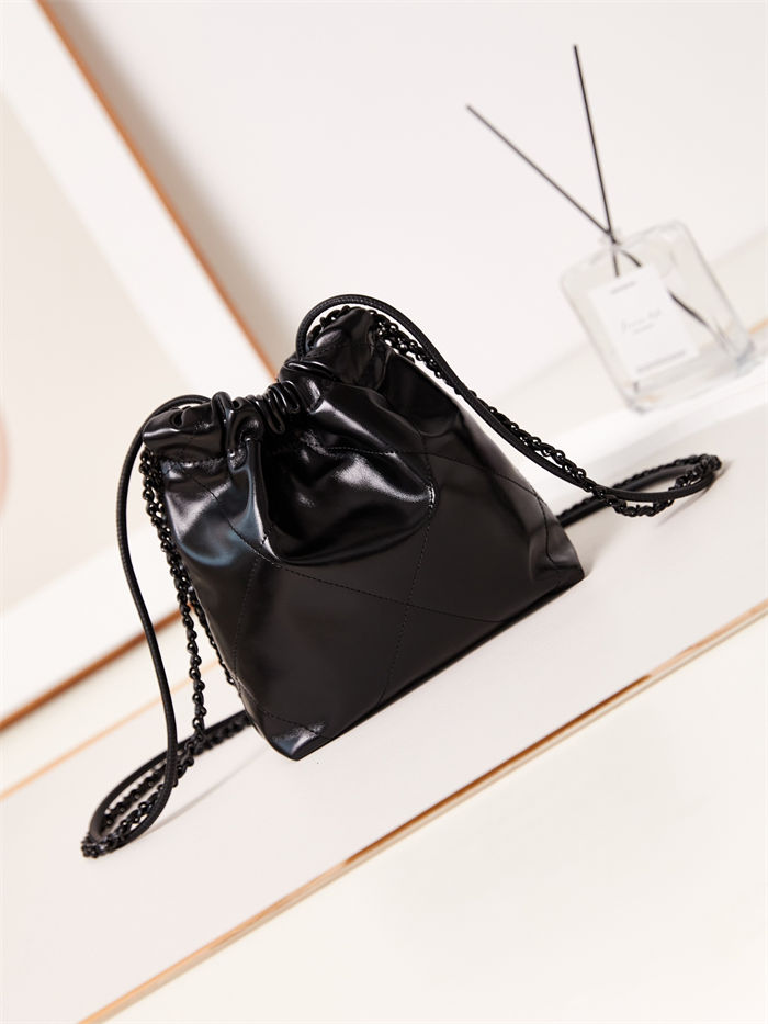Chanel 22 MINI HANDBAG Shiny Calfskin Black & Black-Tone Metal AS3980 A
