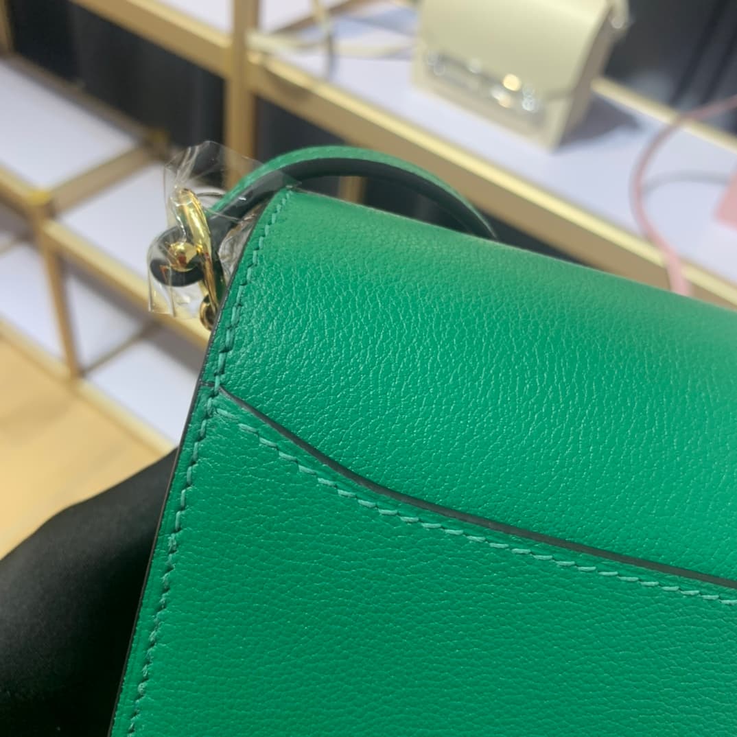 Hermes Roulis wallet in Menthe Green Calfskin Etoupe WAX Gold/Silver-Metal High