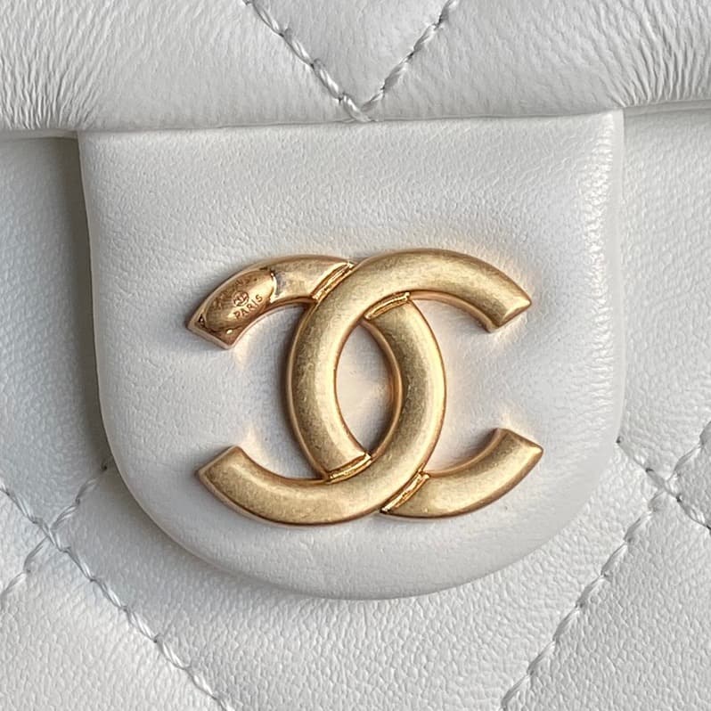 Chanel Trendy Pockets Hobo Bag Lambskin & Gold Metal White AS5302 A