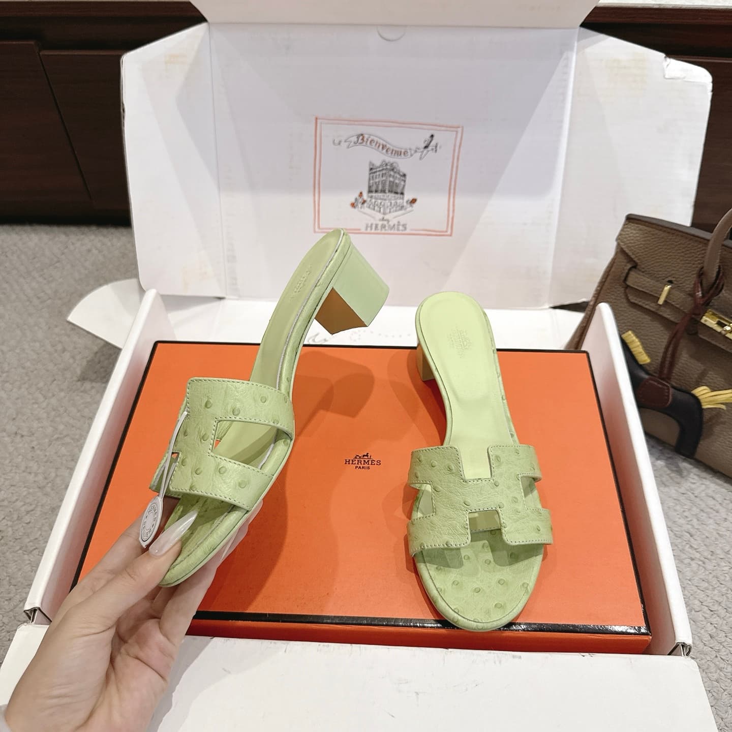 Hermès Oasis Ostrich Leather Sandal Shoes Women