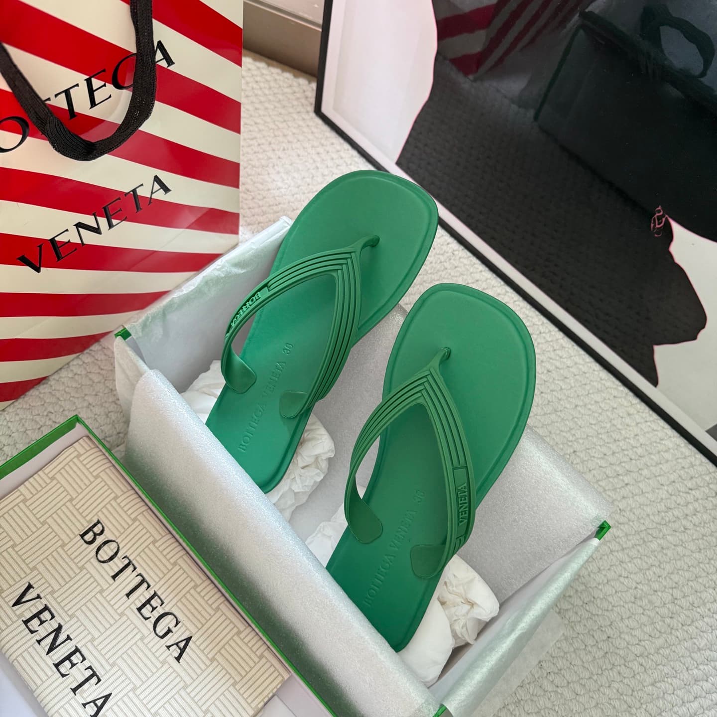 Bottega Veneta Sampieri Flat Thong Sandals Women Men