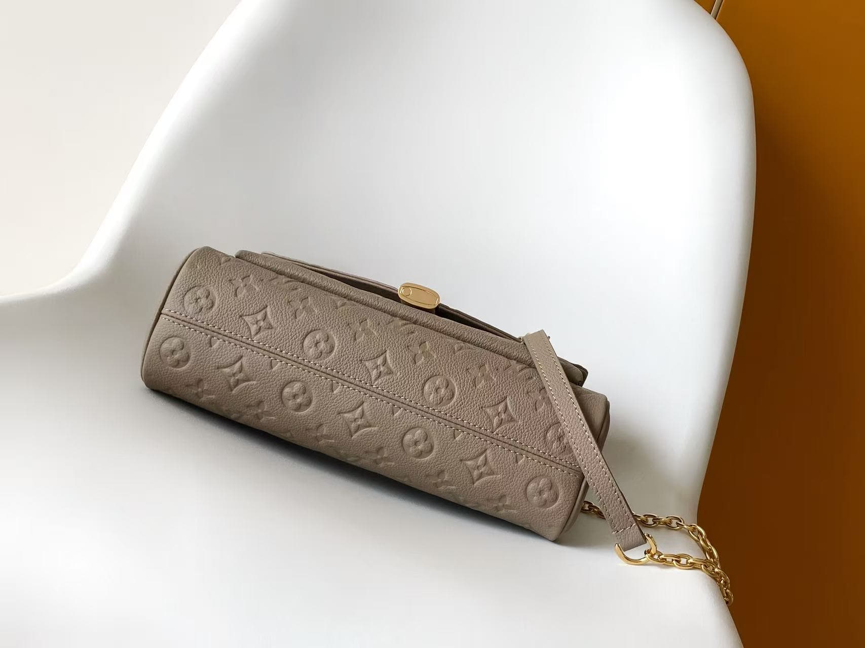 Louis Vuitton Anytime Flap Bag Tourterelle Gray Cowhide leather M14973 High