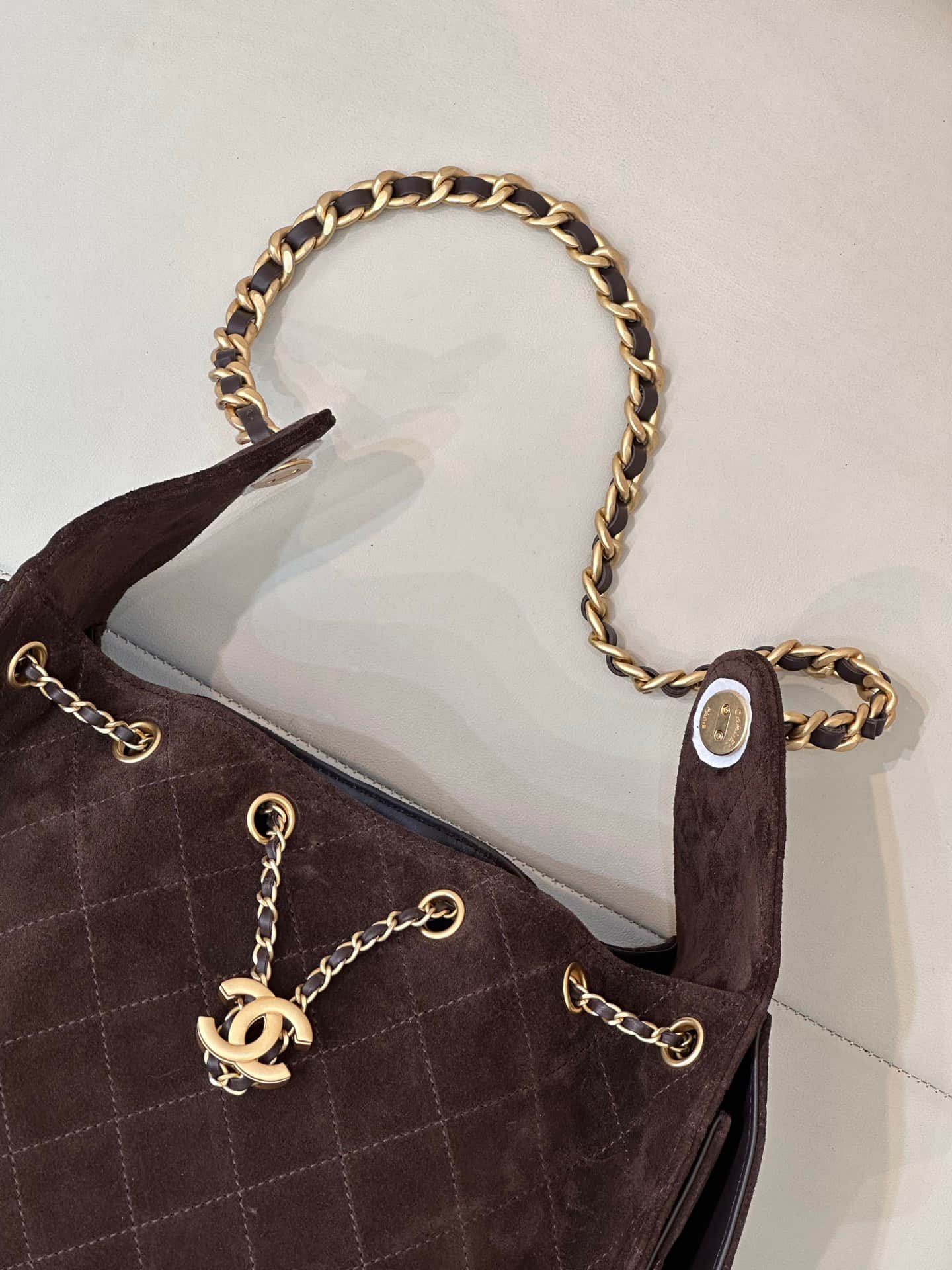 Chanel 25 Small Hobo handbag AS5293 Suede &Gold-tone Metal Coffee TOP