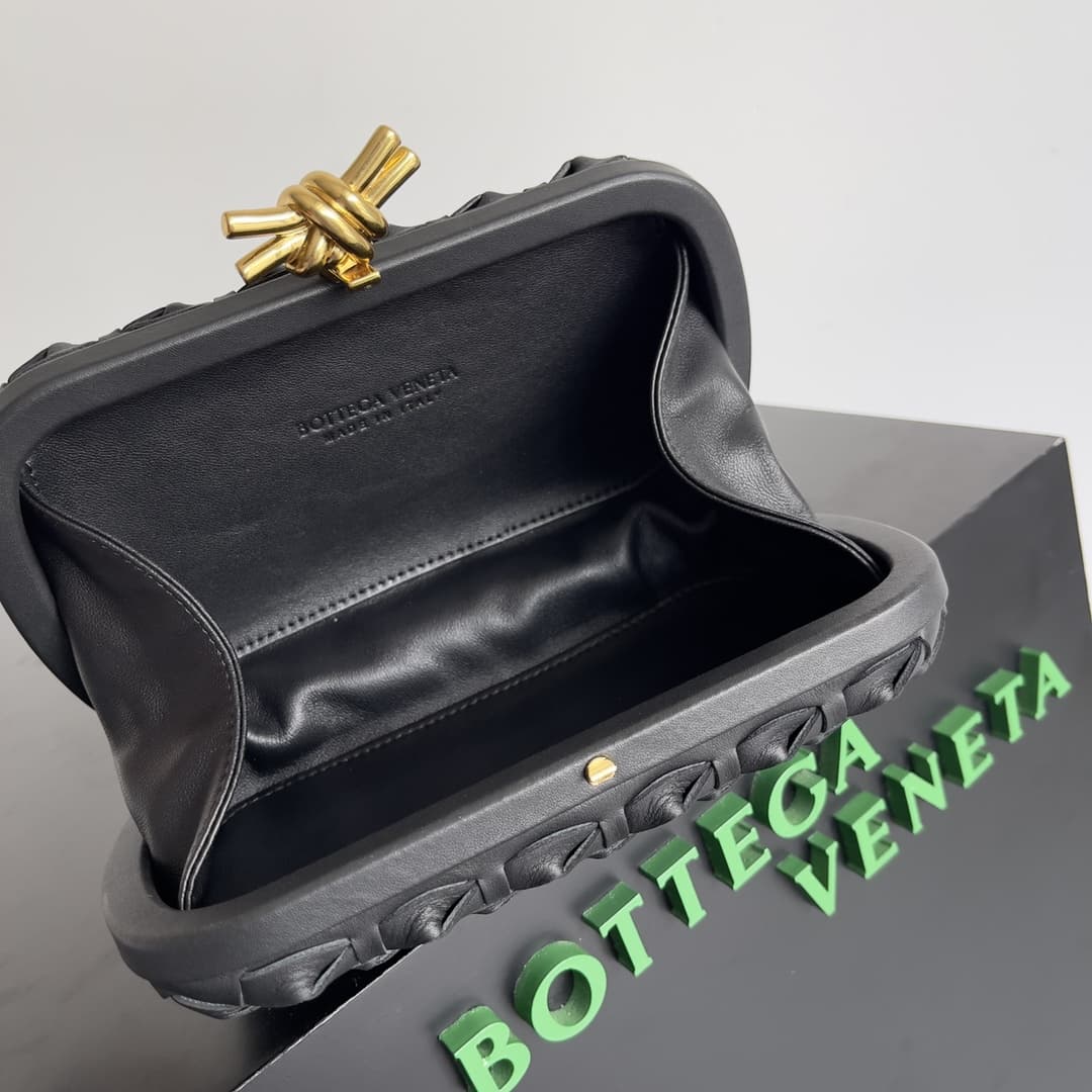BV Knot Minaudière Clutch Lambskin Top