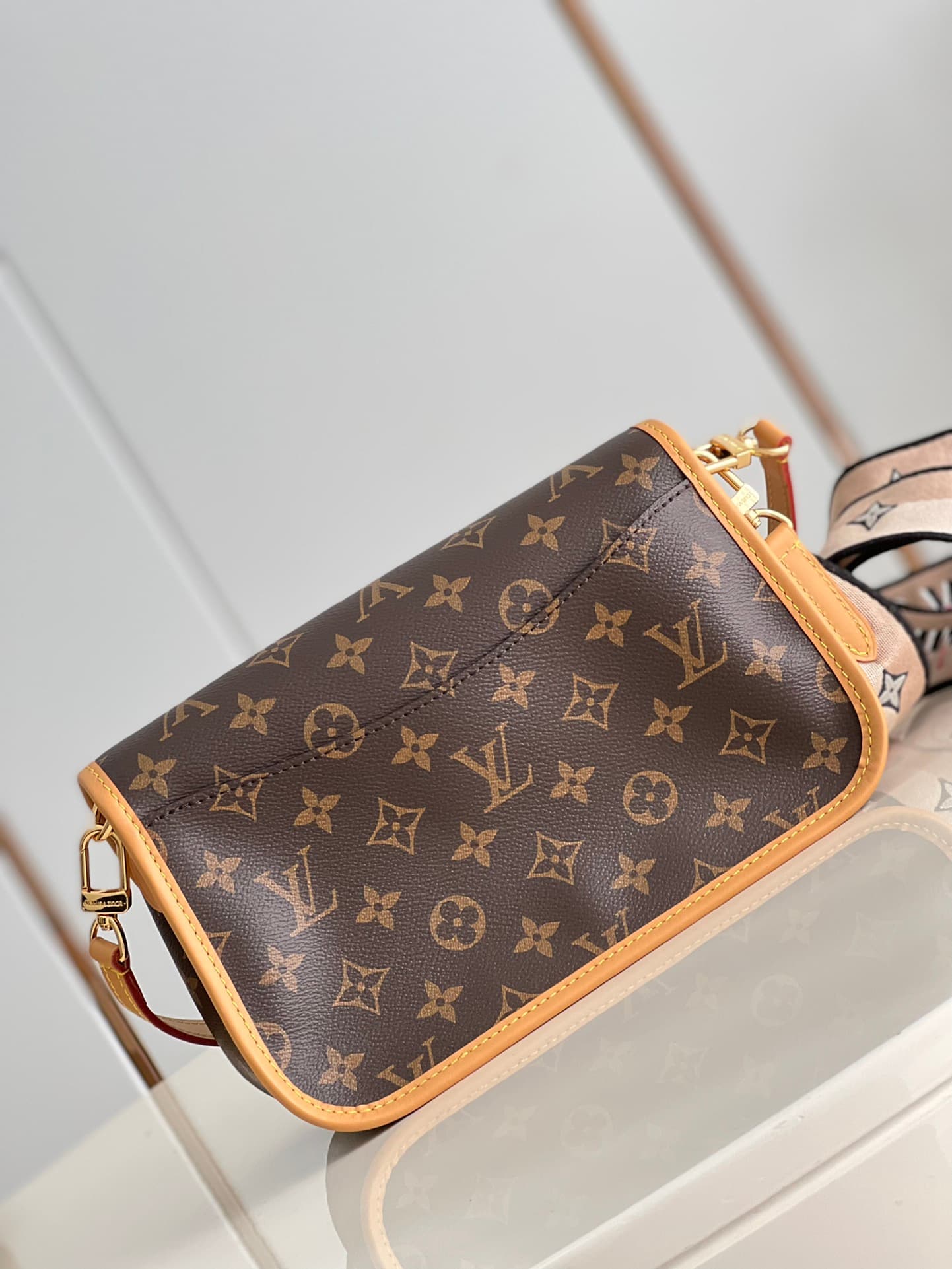 Louis Vuitton Diane Monogram coated canvas M45985 High