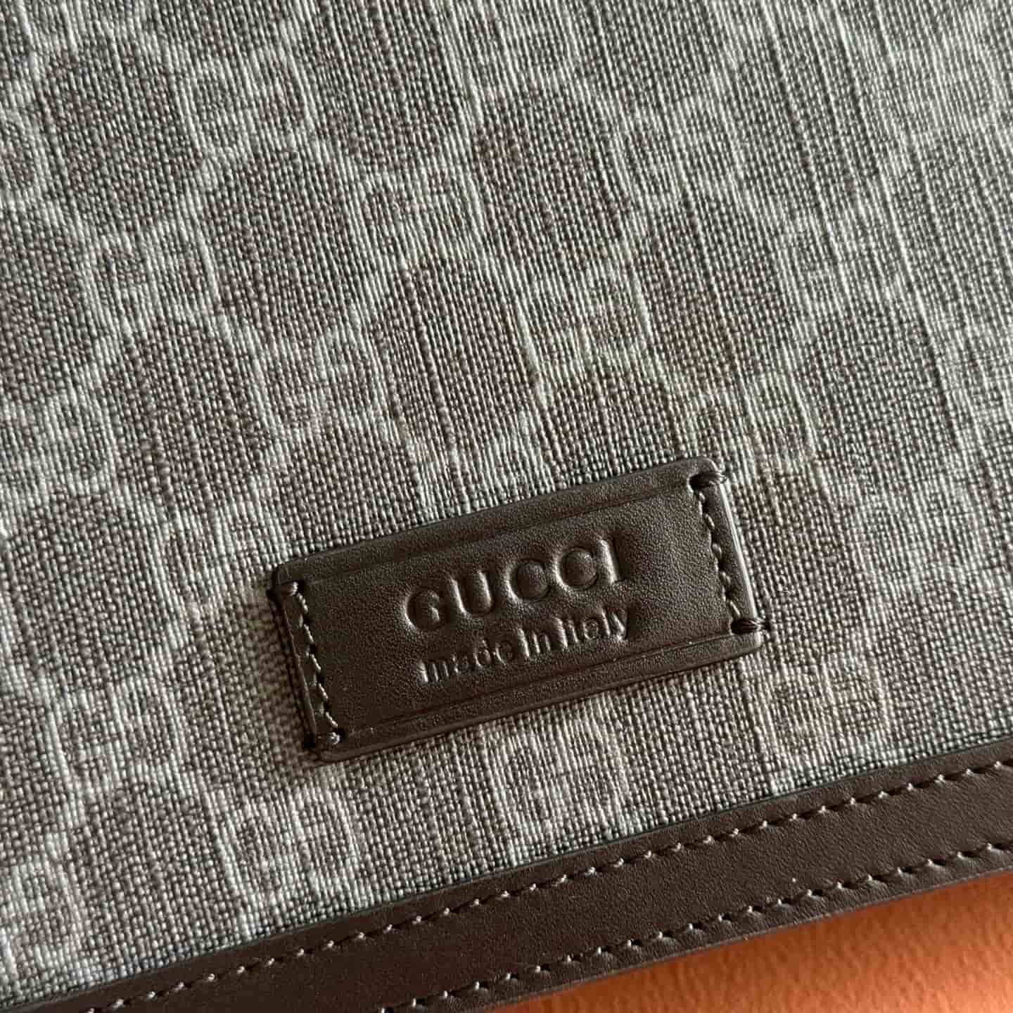 Gucci GG Supreme canvas messenger bag 771167 High