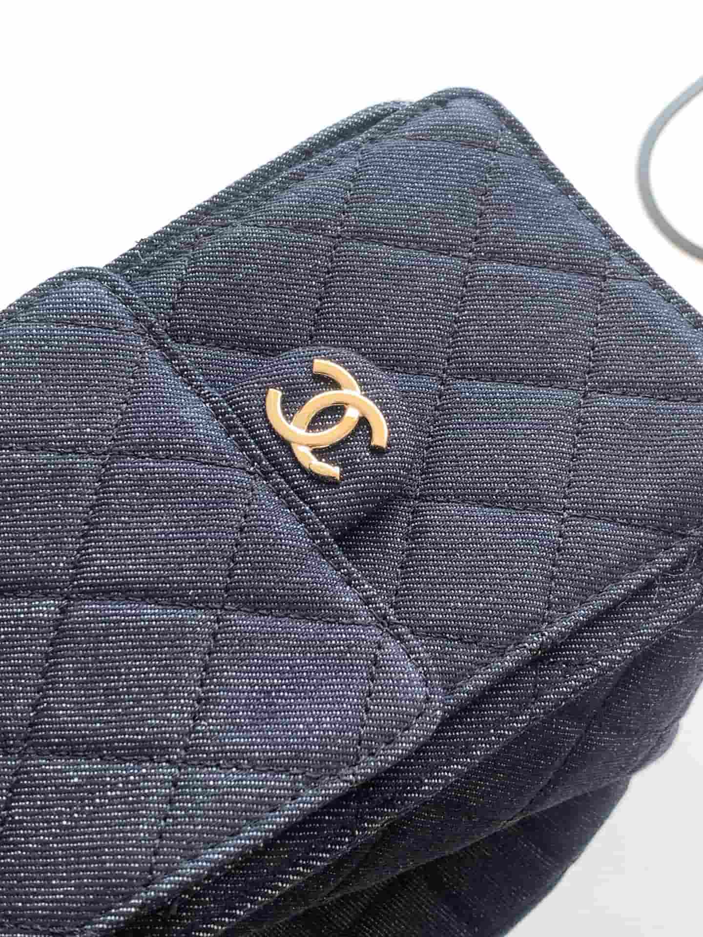 Chanel 25 Small Hobo handbag AS5293 Denim&Gold-tone metal Drak Blue A