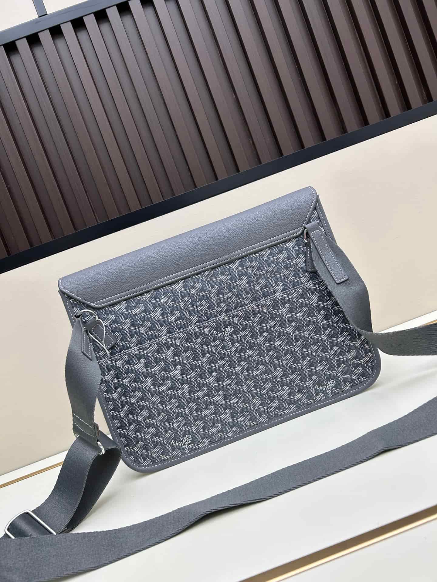 Goyard Coursier Messenger Bag Grey Mid