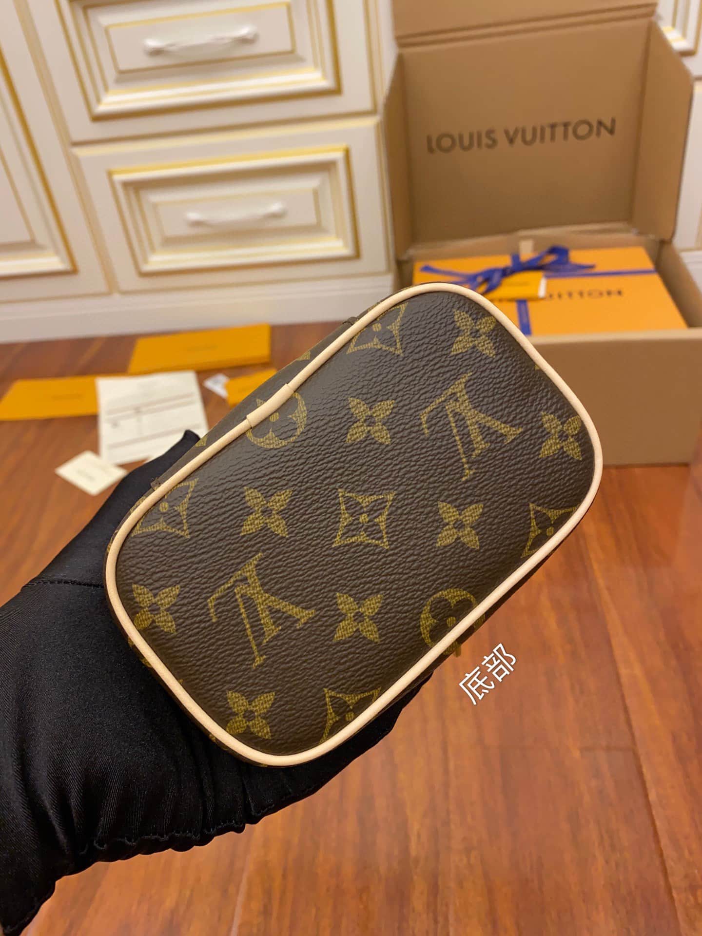 Louis Vuitton Nice Nano Monogram coated canvas M44936 TOP