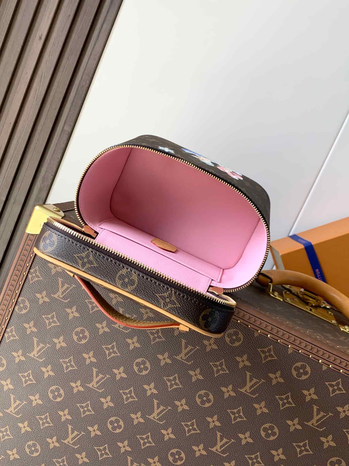 Louis Vuitton Nice Mini Pink Monogram coated canvas M26647 High