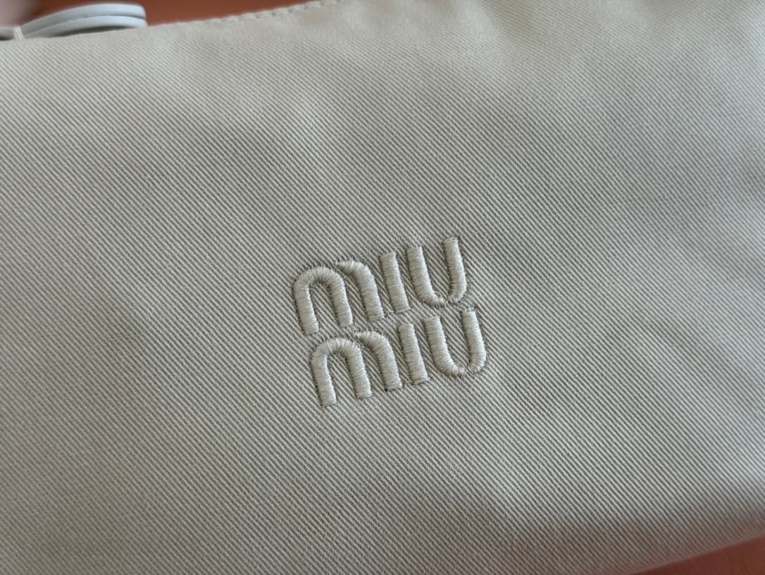 Miu Miu Gabardine pouch White 5NE841 High