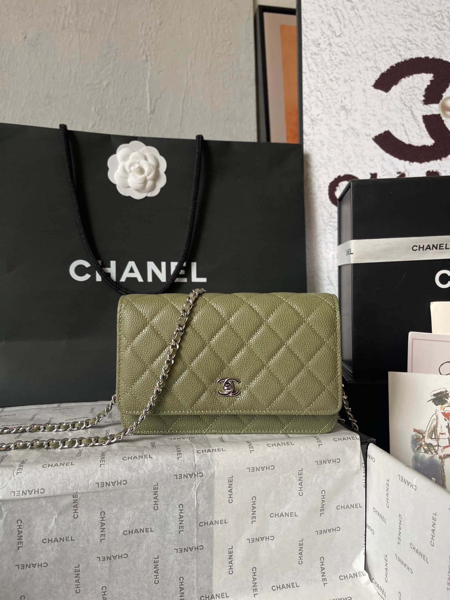 Chanel Classic Wallet on Chain Grained Shiny Calfskin & Silver-Tone Metal AP4241 Dark Green A