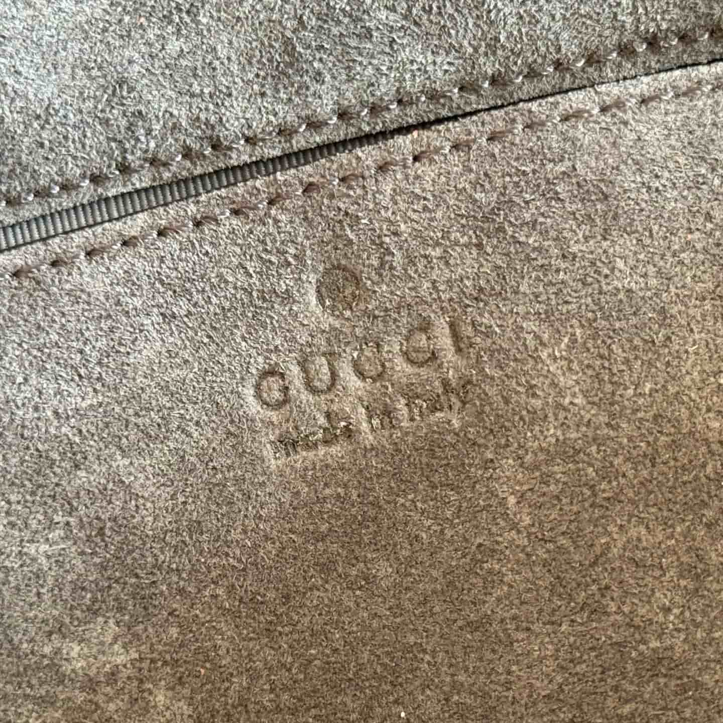 Gucci GG Marmont Shoulder Bag Black / Crystal 837280 High