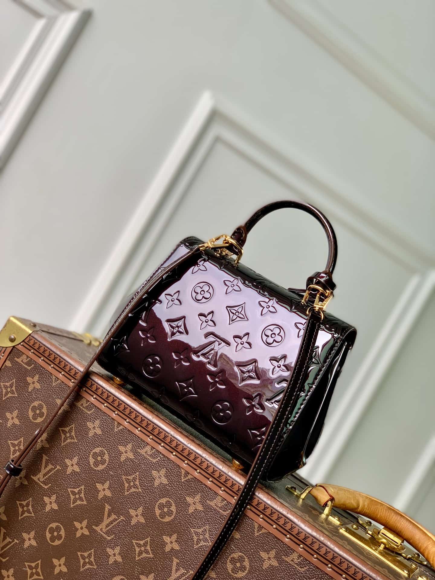 Louis Vuitton Cluny Mini Datewood Varnished cowhide leather M27173 High