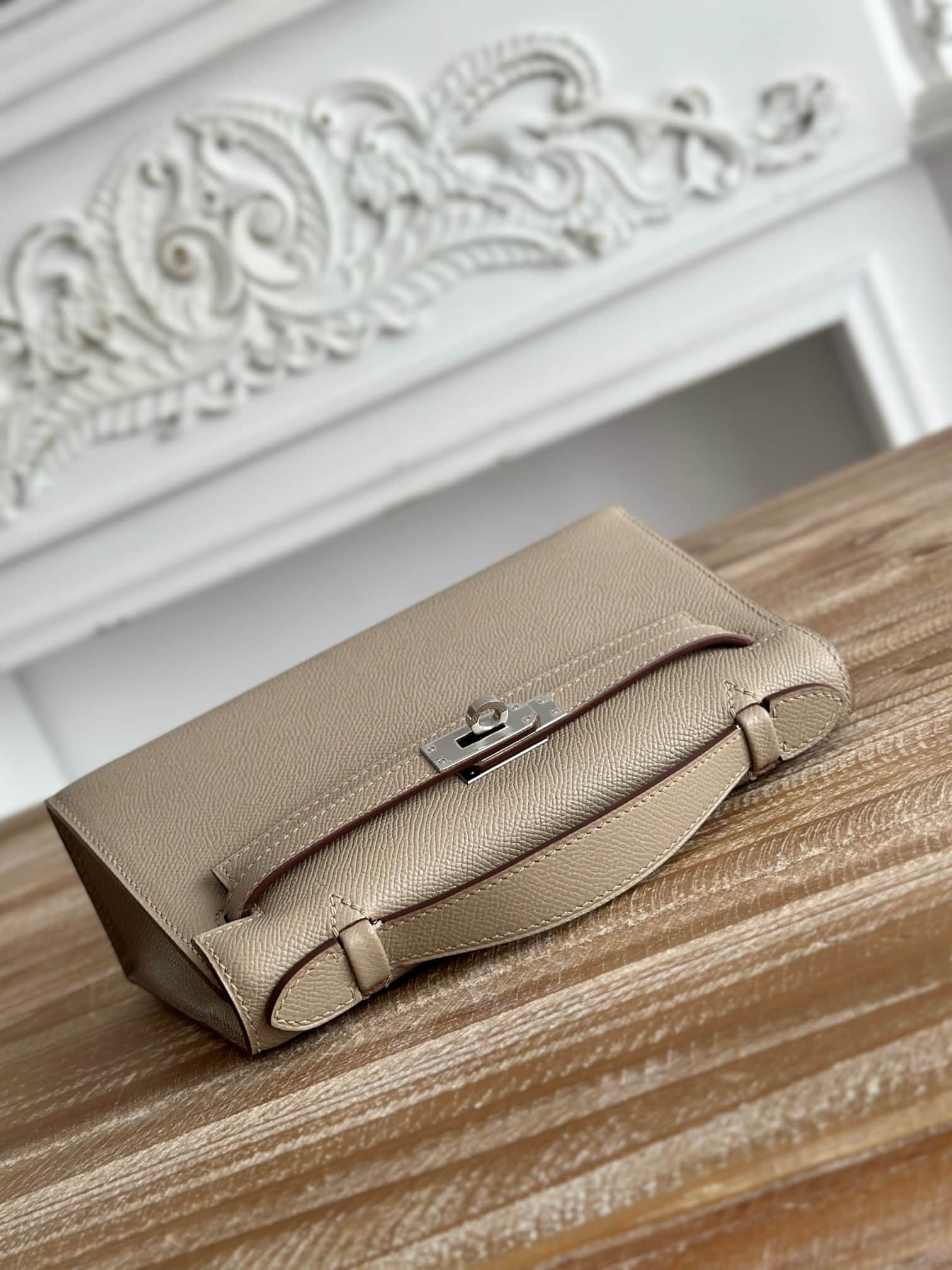 Hermes Kelly Pochette Bag Epsom Leather Silver/Gold Metal Trench WAX High