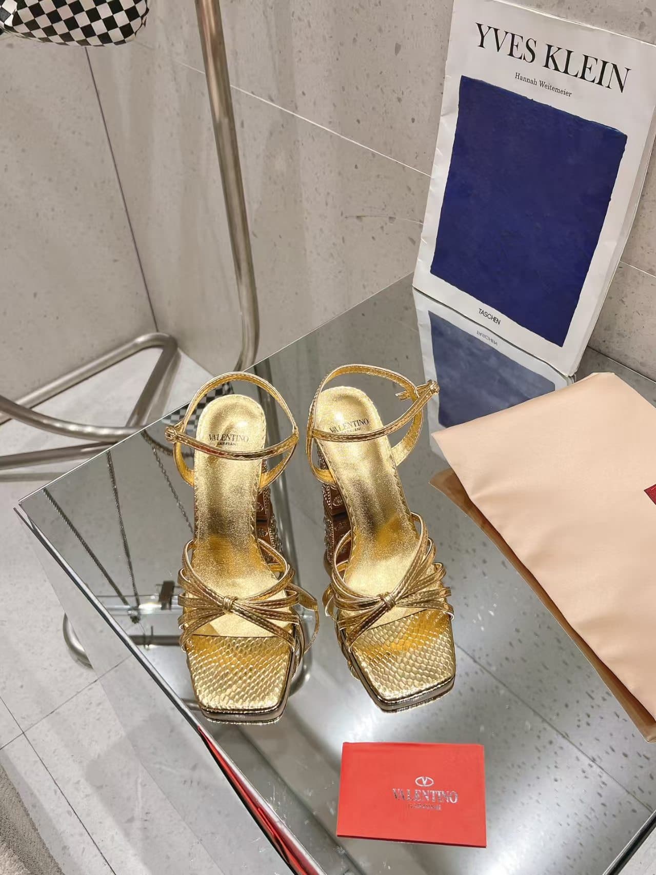 Valentino Garavani Preshoes sandals