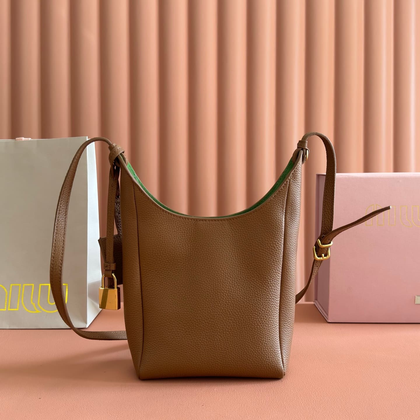 Miu Miu brown leather bucket crossbody bag 5be098 TOP