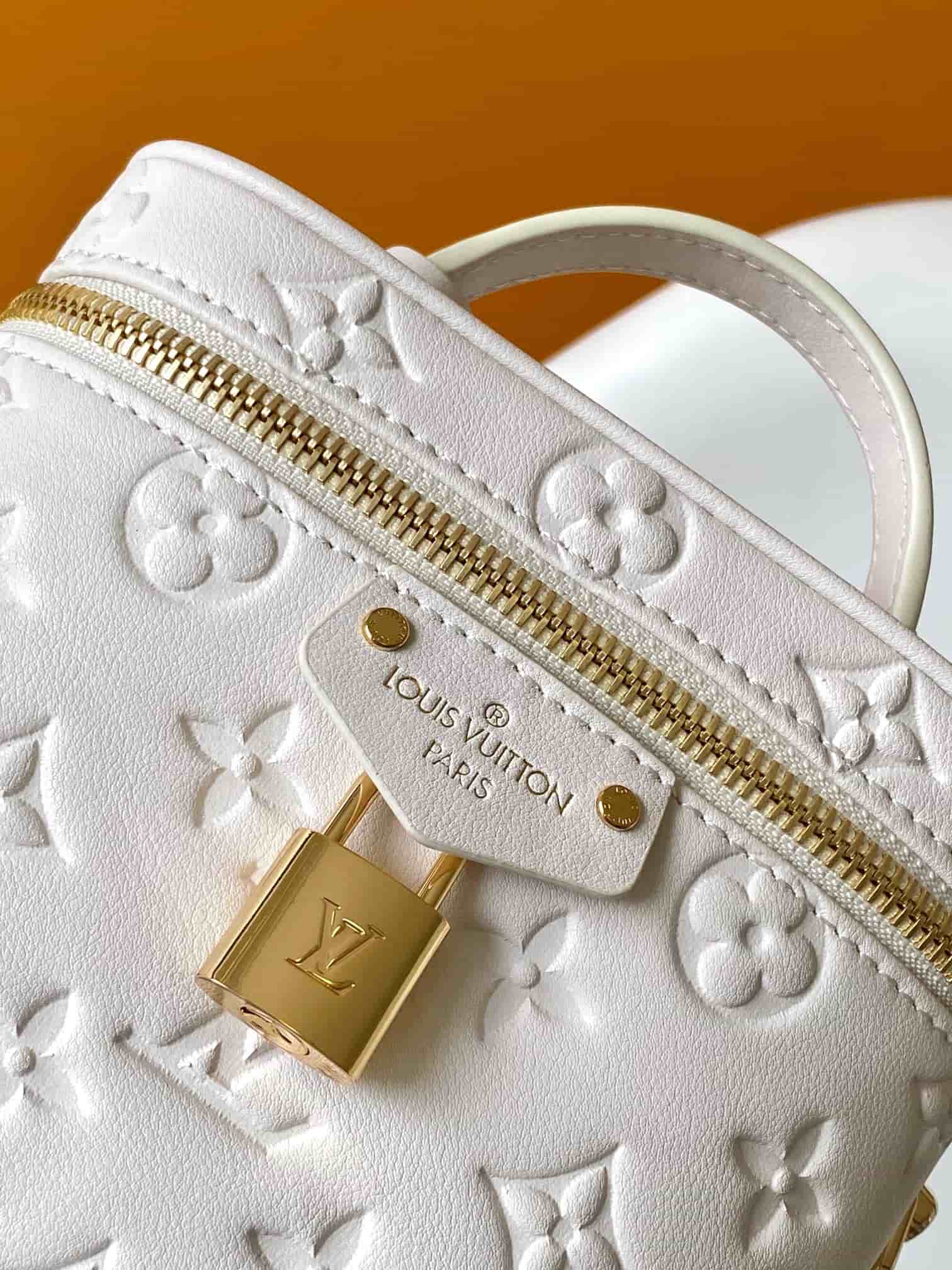 Louis Vuitton Vanity PM Cream Puffy lambskin M25219 High