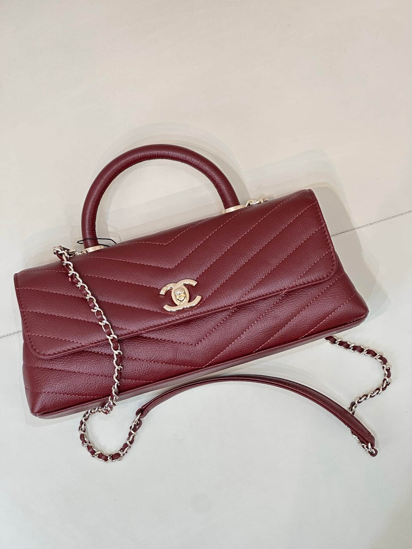 Chanel Maxi Flap Bag with Top Handle Grained Calfskin& Gold-Tone Metal AS6091 Claret TOP