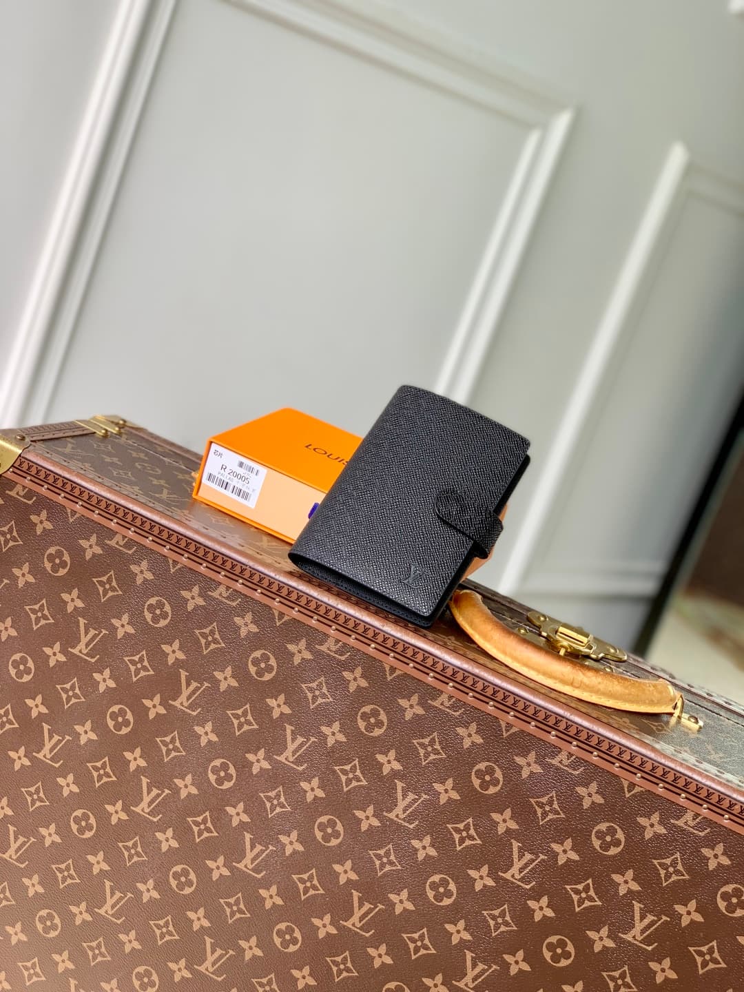 Louis Vuitton Small Ring Agenda Cover Monogram canvas R20005 High