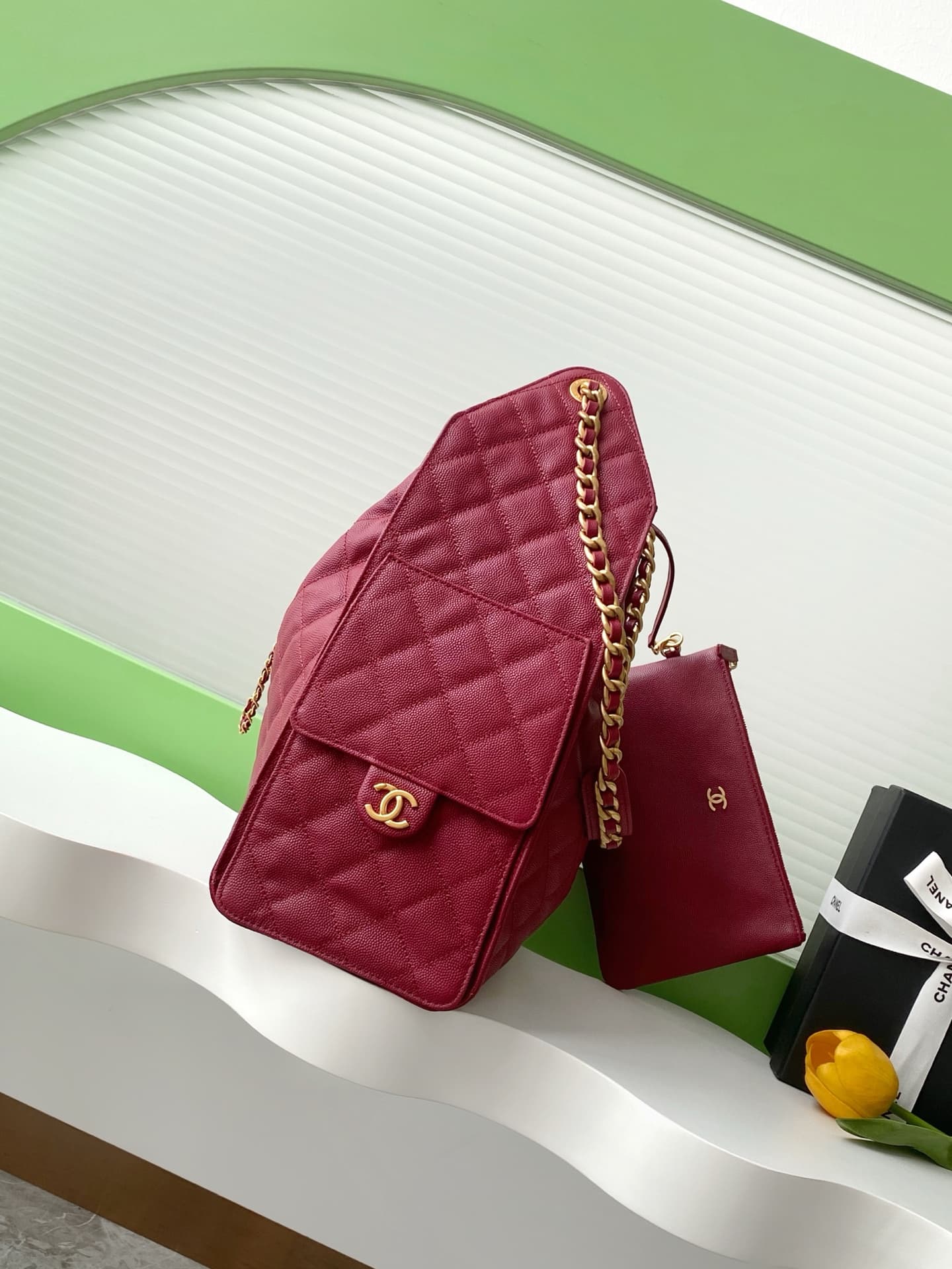 Chanel 25 Medium Hobo Medium handbag AS5311 Grained Calfskin & Gold-tone Metal Burgundy A
