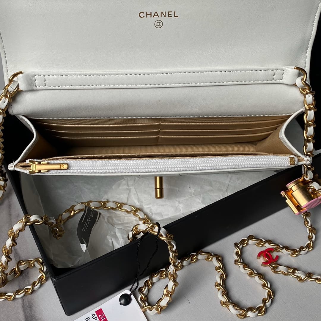 Chanel Wallet On Chain Shiny Lambskin & Gold Tone Metal White A
