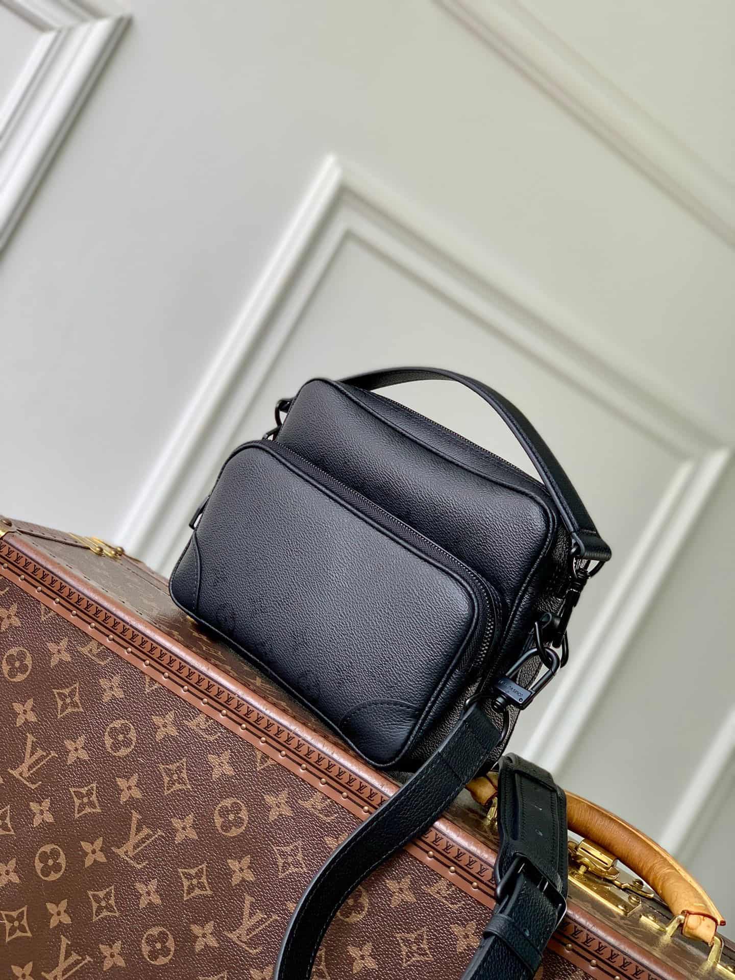 Louis Vuitton Nil Black Monogram Midnight coated canvas M26783 High