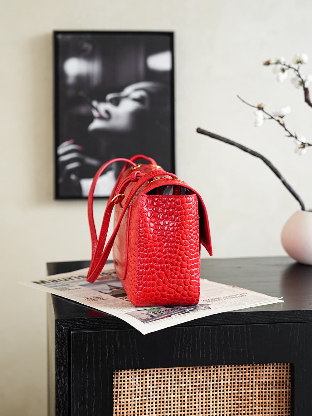 Chanel Maxi Flapbag Crocodile Embossed Calfskin& Gold-Tone Metal Red AS6231 A