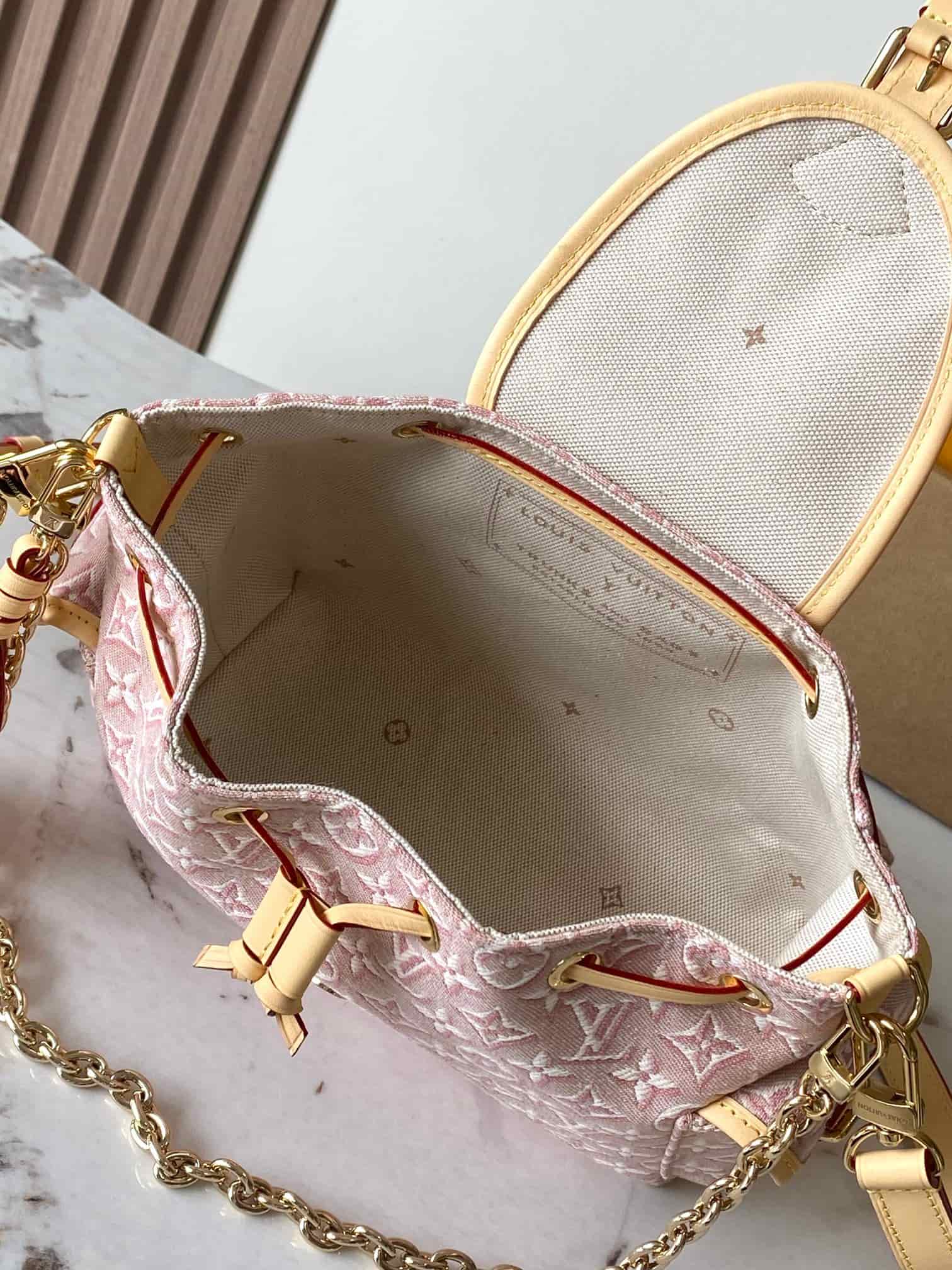 Louis Vuitton Odyssee PM Monogram Emblème Rose Ruban M29974 TOP