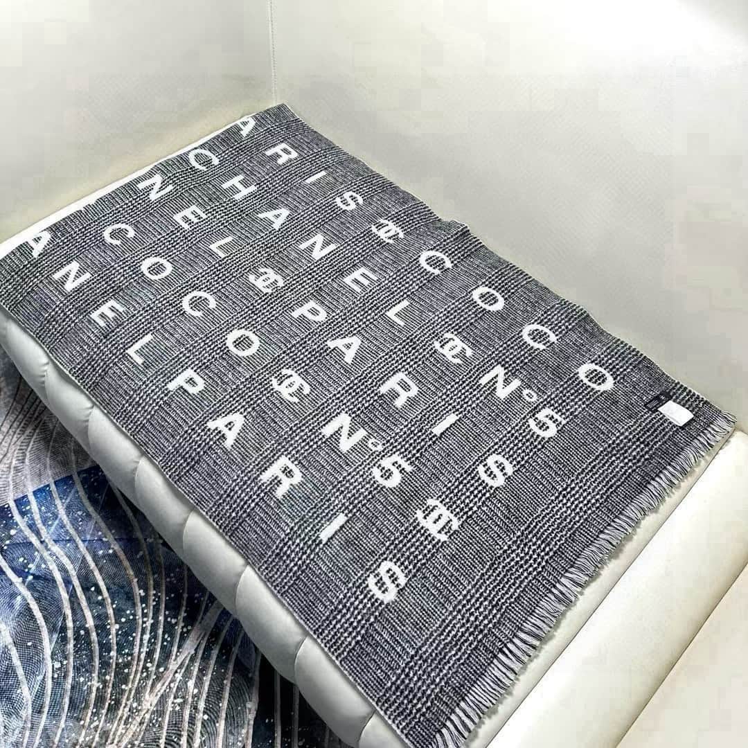 Chanel Coco cashmere scarf