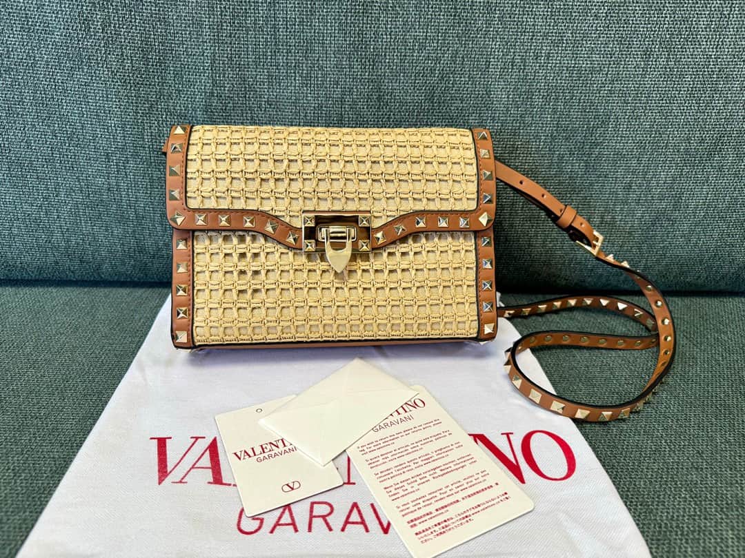 Valentino Garavani Small Rockstud Raffia Shoulder Bag Beige High