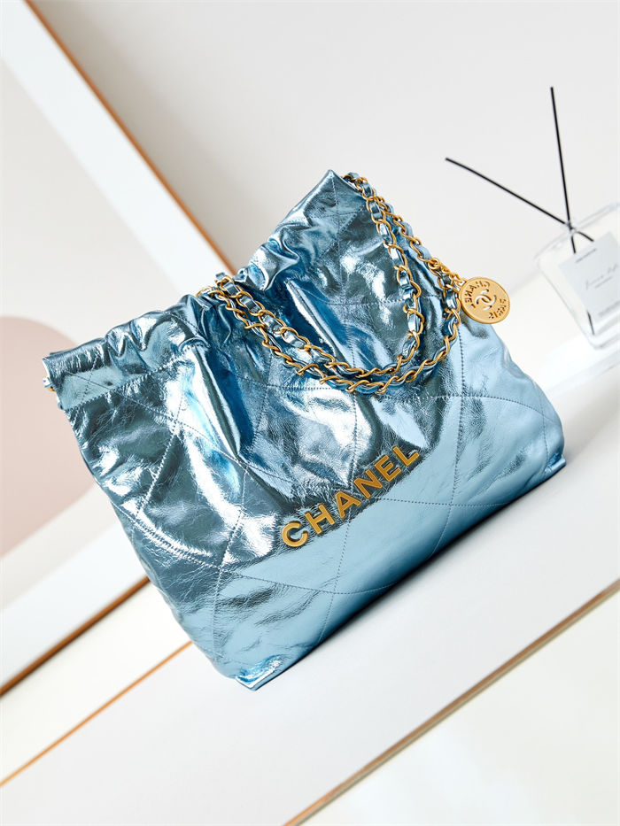 Chanel 22 SMALL HANDBAG Metallic Calfskin & Gold-Tone Metal AS3260 Blue A