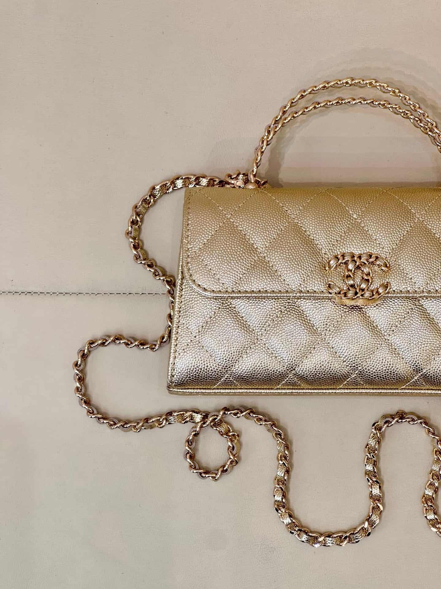 Chanel Clutch with chain Grained Calfskin&Gold-Tone Metal Gold AP3238 TOP