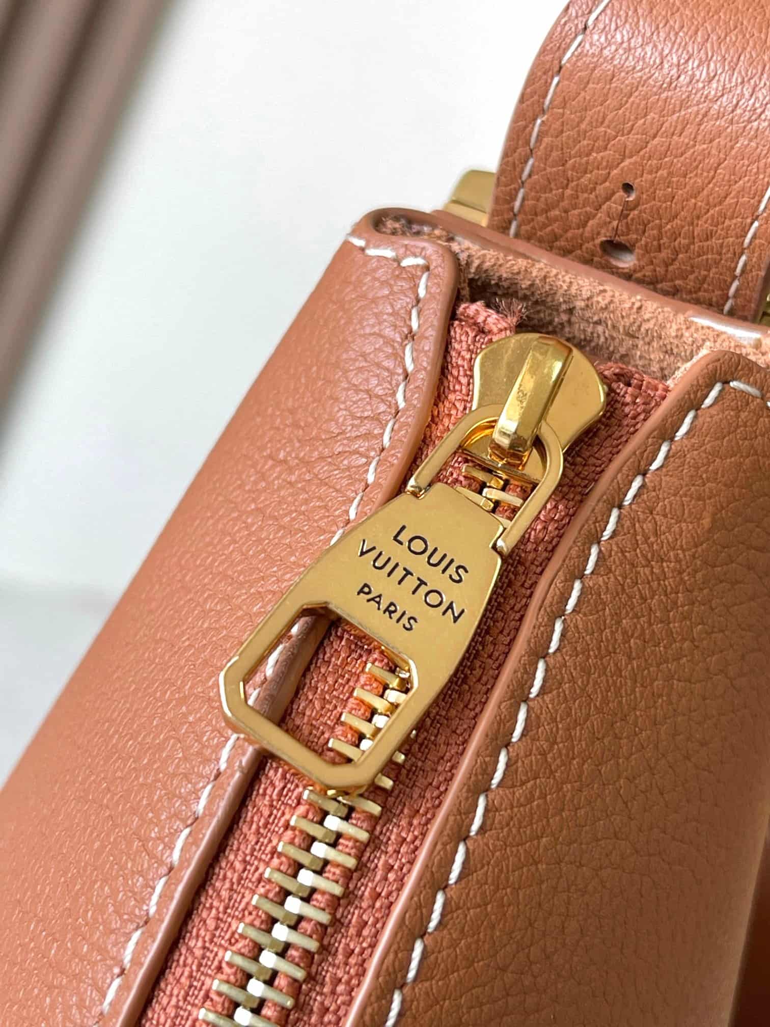 Louis Vuitton Low Key Cookie MM Cognac Calf leather M14642 TOP