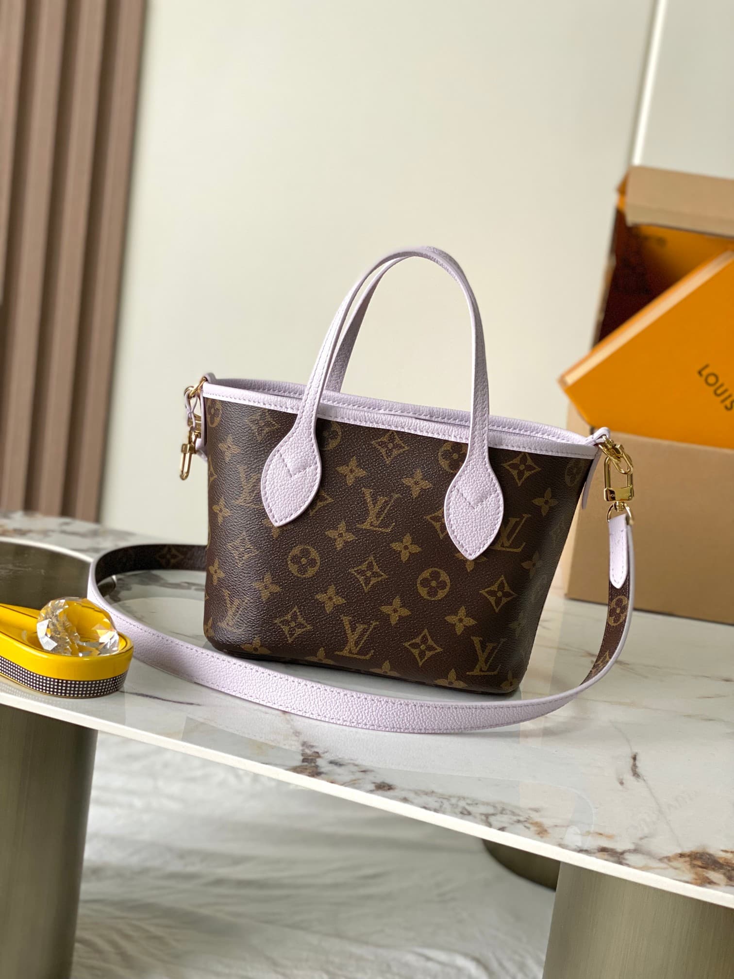 Louis Vuitton Neverfull Bandoulière Inside Out BB Monogram/Misty Lilac M25656 TOP