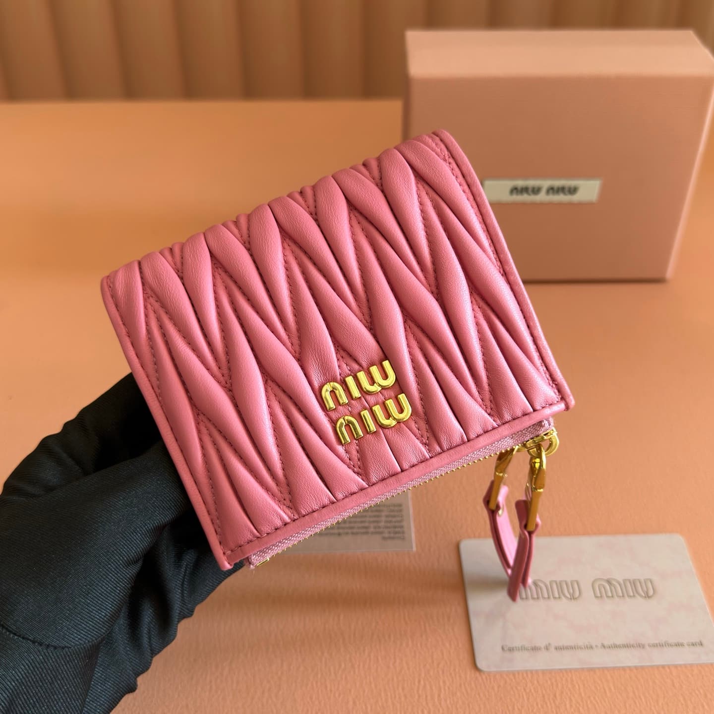 Miu Miu Begonia Pink Matelassé Nappa Leather Wallet 5MV017 TOP