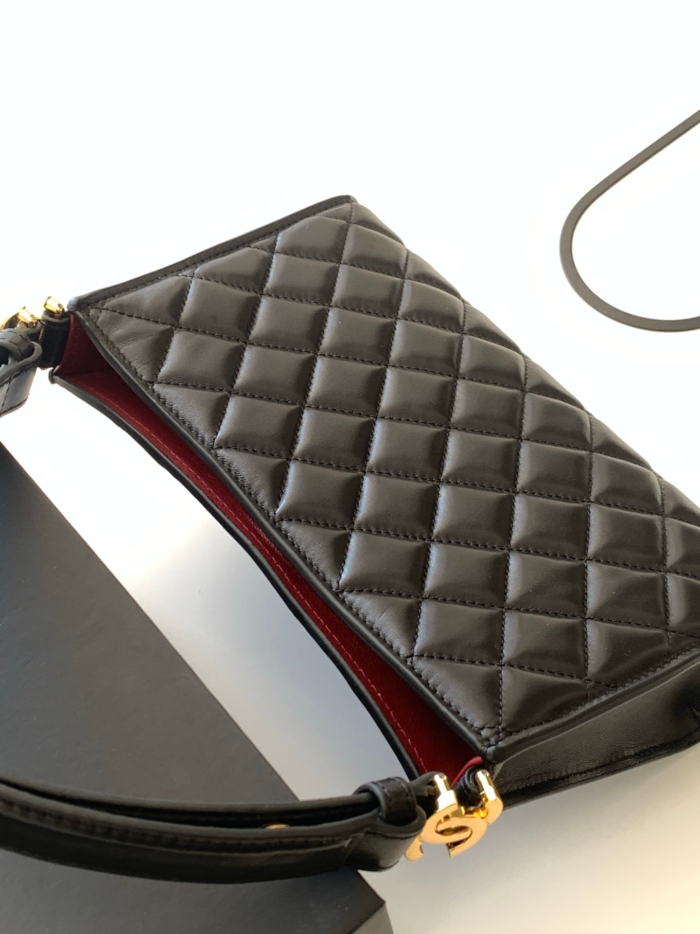 Chanel evening bag AS6045 lambskin & gold-tone metal black high