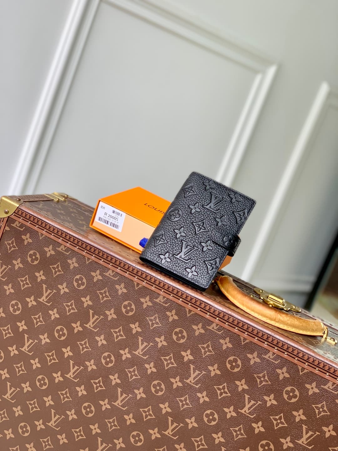 Louis Vuitton Small Ring Agenda Cover Monogram canvas R20005 High