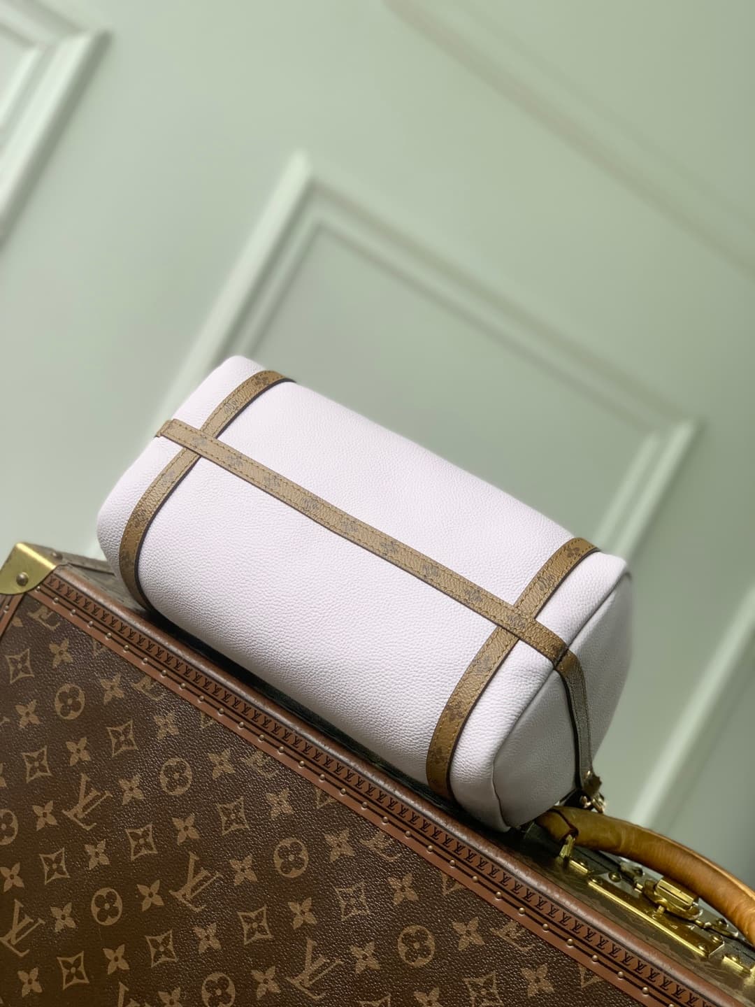 Louis Vuitton Express PM handbag in lilac calfskin leather M27275 high