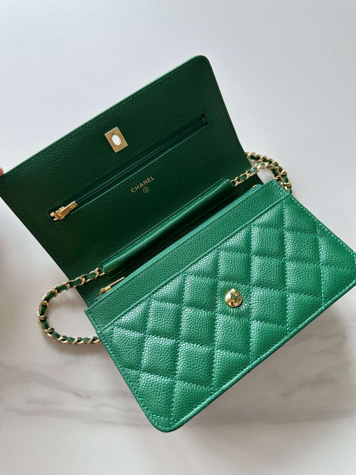 Chanel Classic Wallet on Chain Grained Shiny Calfskin & Gold-Tone Metal AP4241 Green High