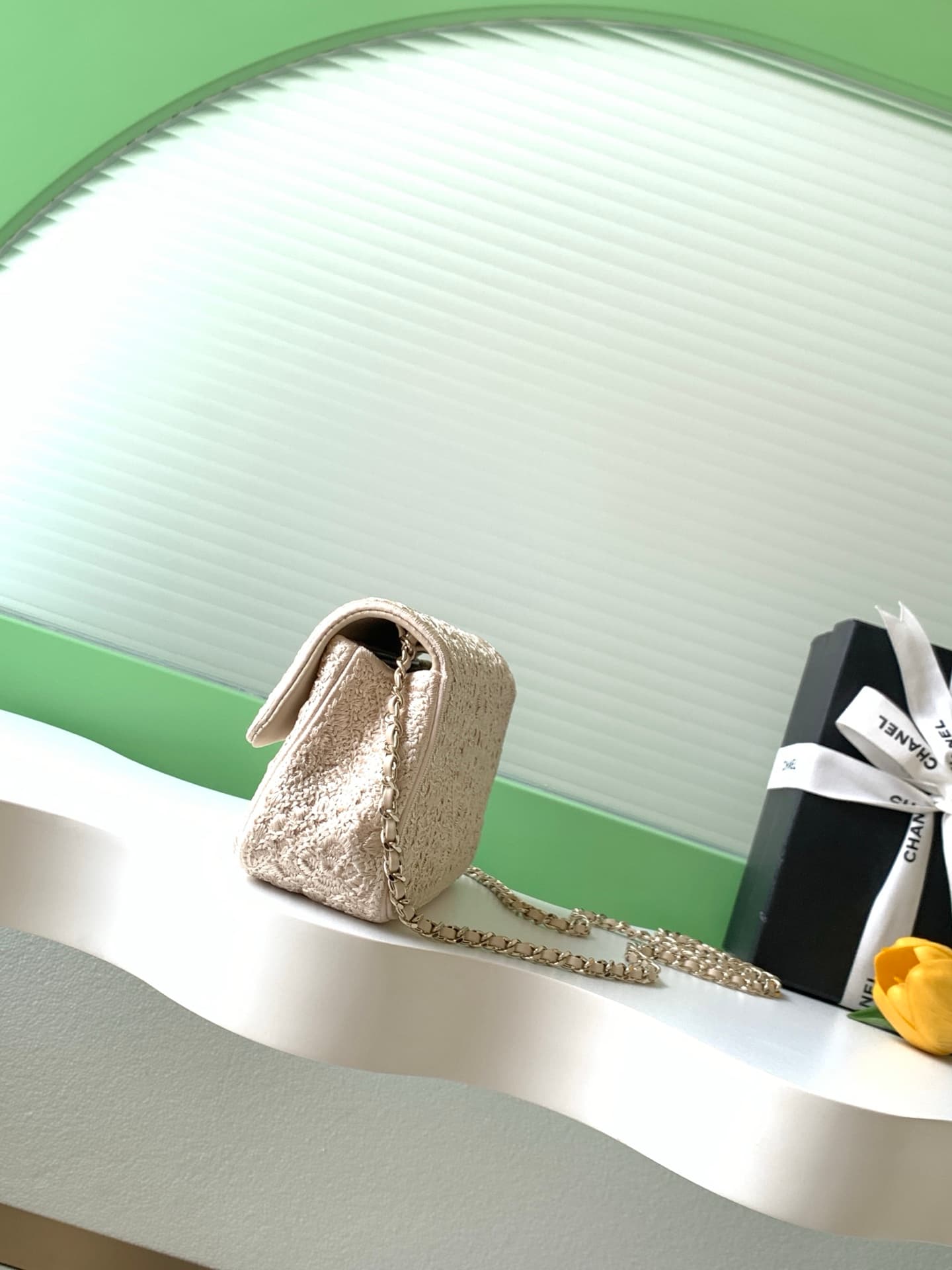 Chanel Small Flap Bag & Gold-Tone Metal White AS4561 A