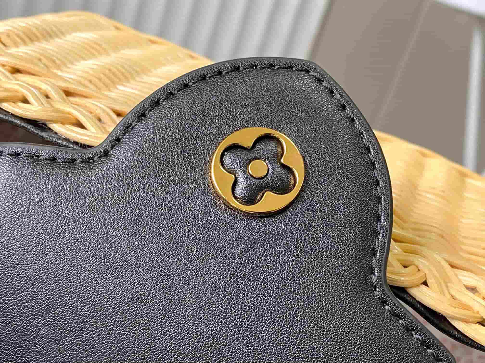 Louis Vuitton Capucines Mini Rattan and cowhide leather M26003 Black Top