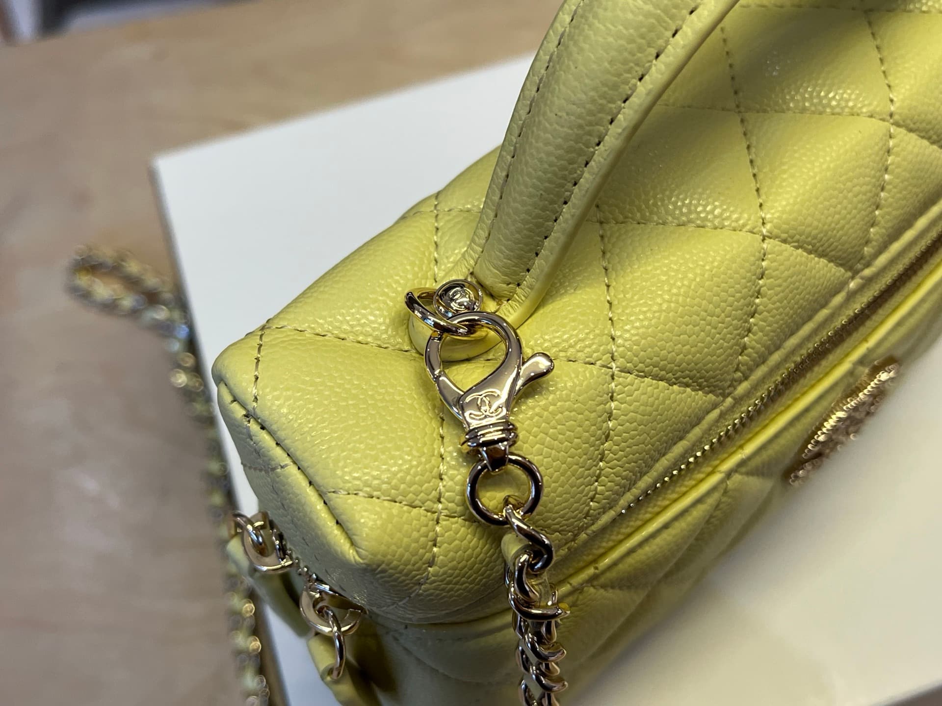 Chanel Vanity with Chain Grained Shiny Calfskin & Gold-Tone Yellow A96140 A