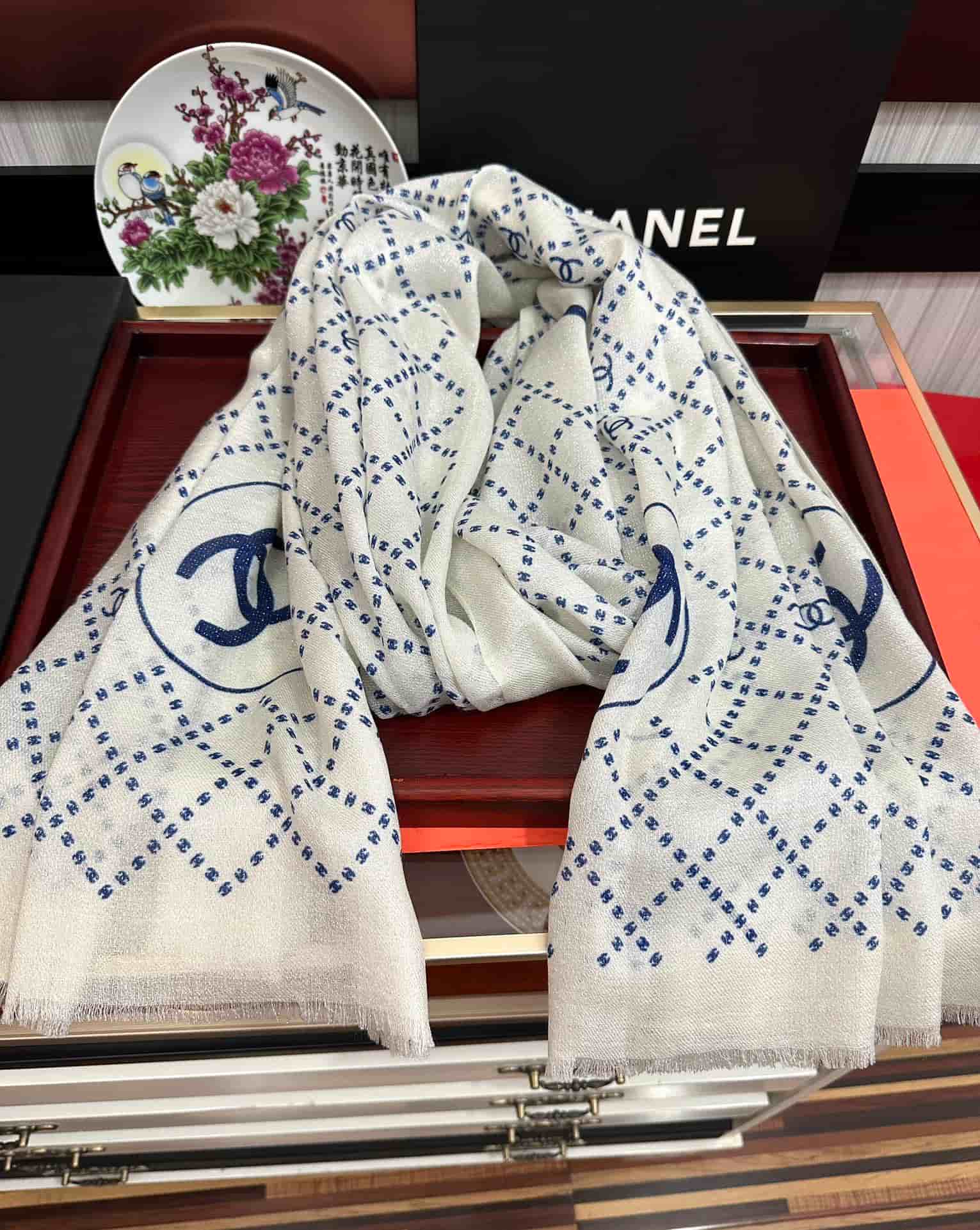 Chanel interlocking CC logo cashmere silk stole scarf