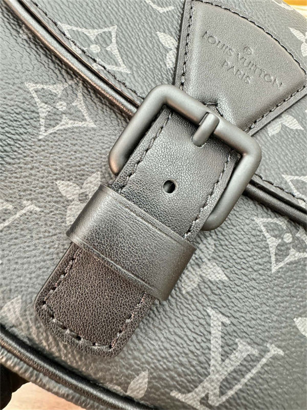 Louis Vuitton Montsouris Messenger PM Monogram Eclipse coated canvas M12519 Top